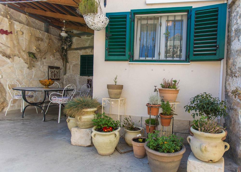 Apartment Antica With Yard & Bbq Spalato Esterno foto