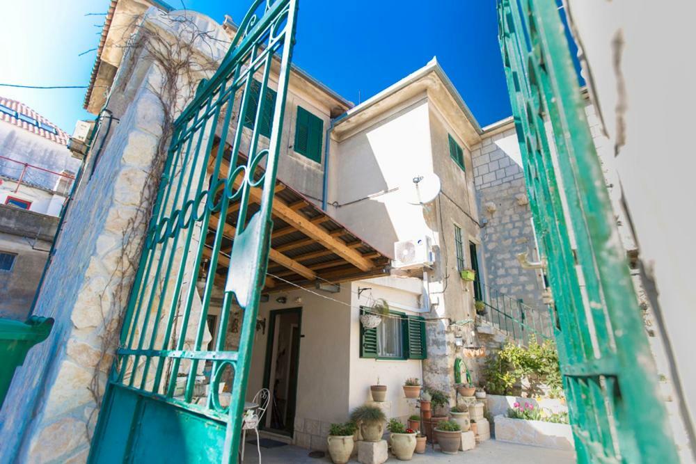 Apartment Antica With Yard & Bbq Spalato Esterno foto