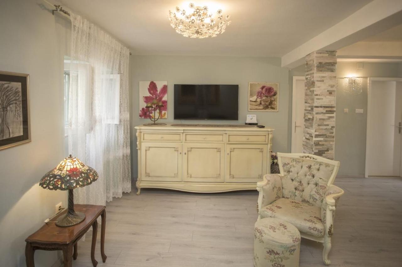 Apartment Antica With Yard & Bbq Spalato Esterno foto